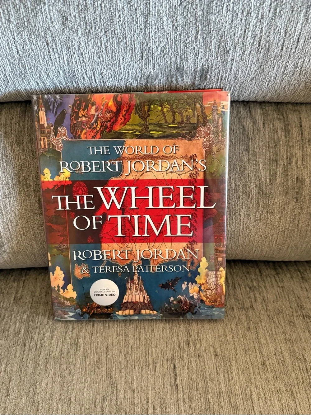 The World of Robert Jordan's The Wheel of Time by Robert Jordan and Teresa Patte